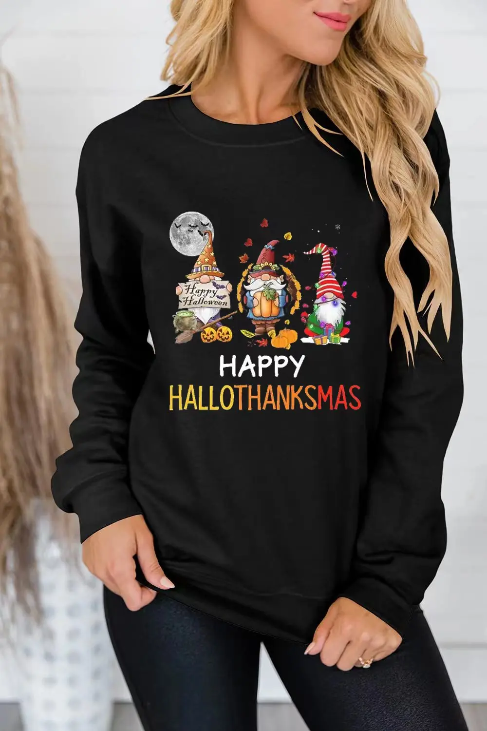 

Plus Size Gothic Sweatshirt, Women's Plus Cartoon Figure & Heart Print Long Sleeve Round Neck Pullover Top