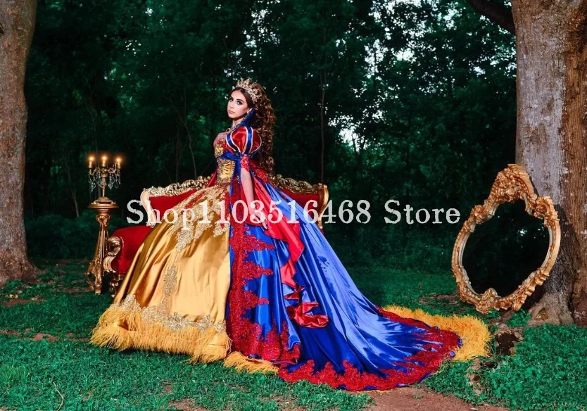 Fantasy Quinceanera Dress Prom Gowns Snow White Gold Applique Lace Crystal Beaded Sweet 16 Dress Vestido De 15 Quinceañera