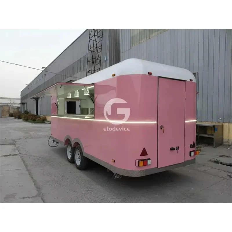 Customized 5.5m Fully Equipped Double Color Mobile Food Truck Van Unique Food Trailer For Fast Food