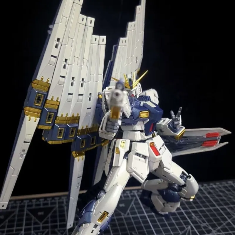 【EM ESTOQUE】 GOGAO MODELO RG 1/144 Rx-93 Versão banhada a titânio V-FIGHTER Kits de modelo de montagem Modelo de plástico Brinquedo de Natal para presente