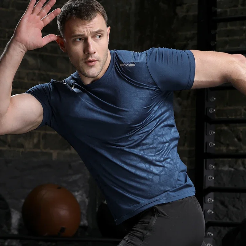 Men Running Compression T-shirt Dry Fit Short Sleeve Sport Tees Male Gym Fitness Jogging Sweatshirt Homme Athletic Shirt Tops