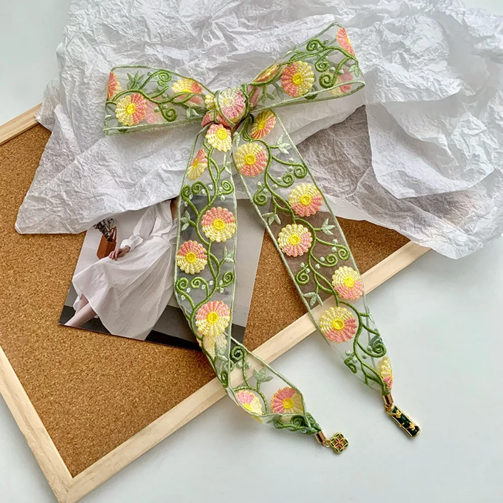 

Elegant Sweet Embroidered Lace Scarf Printed Stripe Floral Scarf Ribbon Shirt Tie Scarf Headband Beach