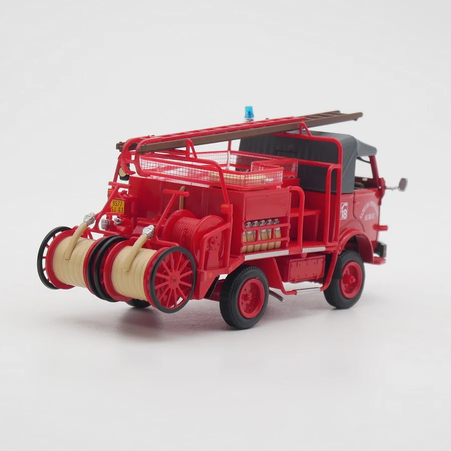 Diecast Ixo 1:43 escala Renault R2087 Renault motor de bomberos francés coche en miniatura de aleación juguete coleccionable regalo recuerdo adorno de exhibición