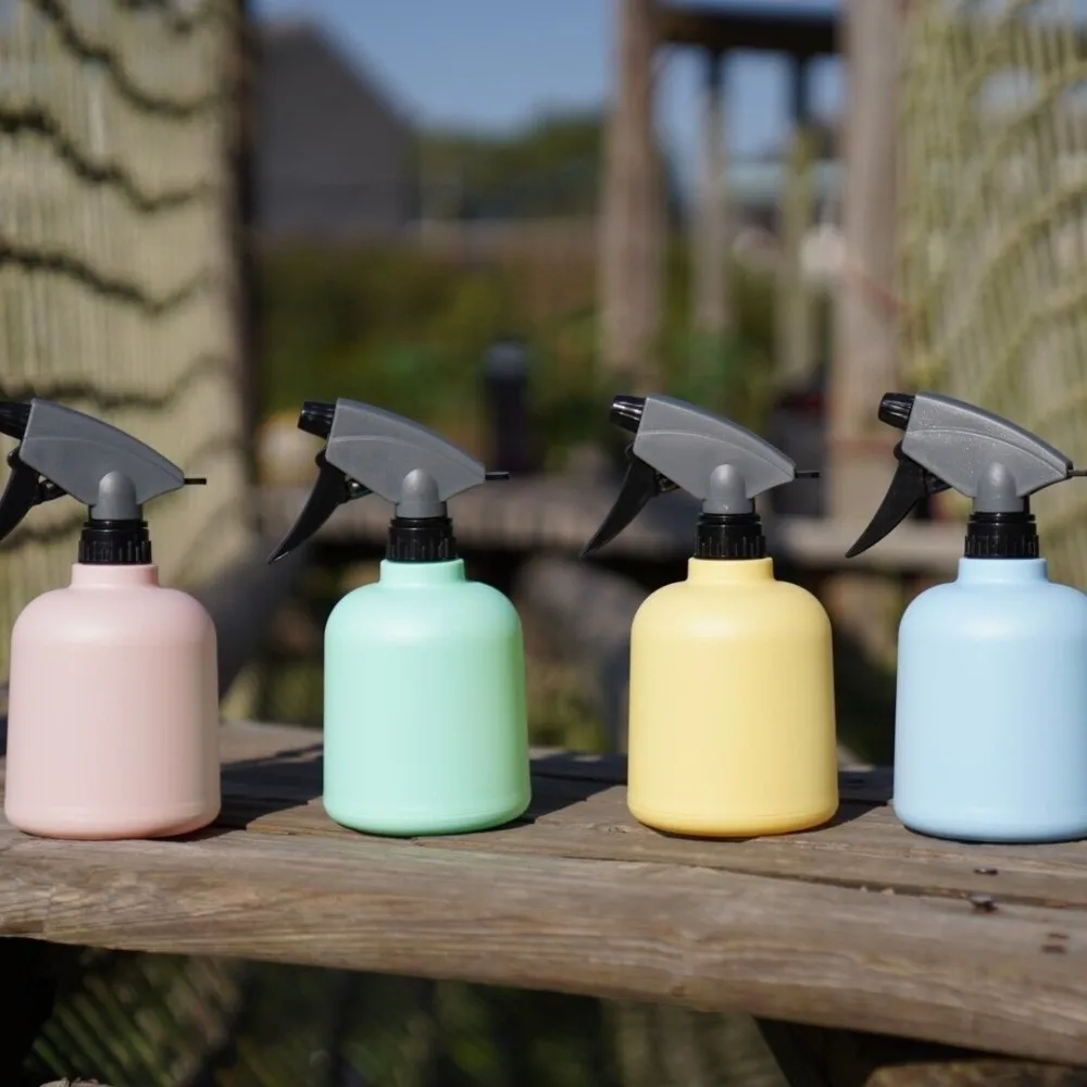 Leakproof Hand Pressure Sprayer 600ml Hand Operated Plant Spray Bottle Plastic Thickened Bottle Bottom Watering Can Garden Use