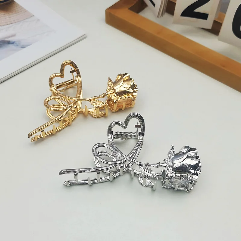 1pcRetro style new heart-shaped rose large metal plate hair clip for women, shark clip headband at the back of the head