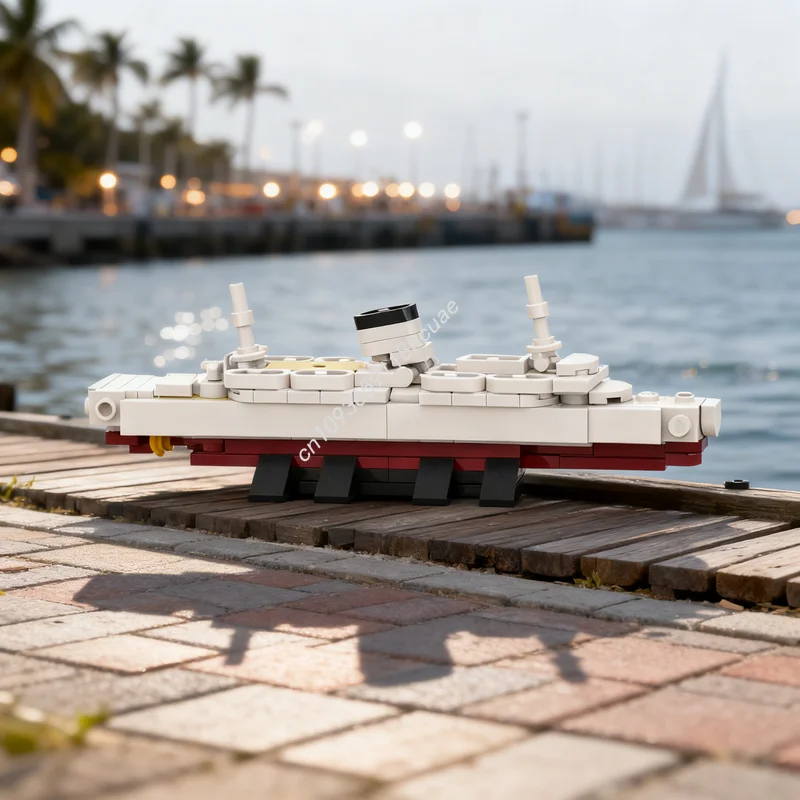 

119pcs MOC MV Wilhelm Gustloff Boat Model Building Blocks Toys Christmas Gift Assemble Architecture Creative Education DIY Idea