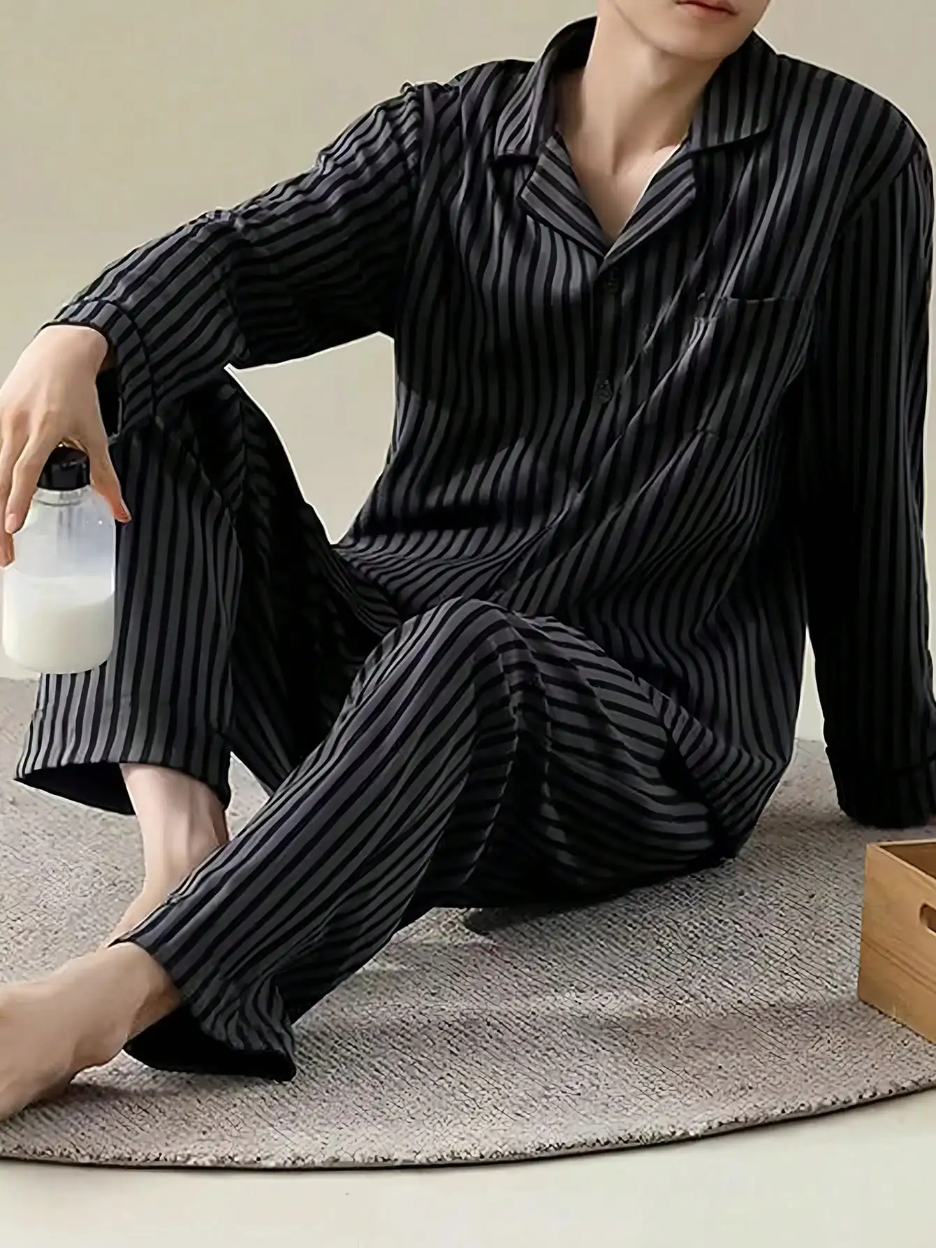 

Men's Striped Long Sleeve Pajama Set - Soft Satin Sleepwear for Home Comfort