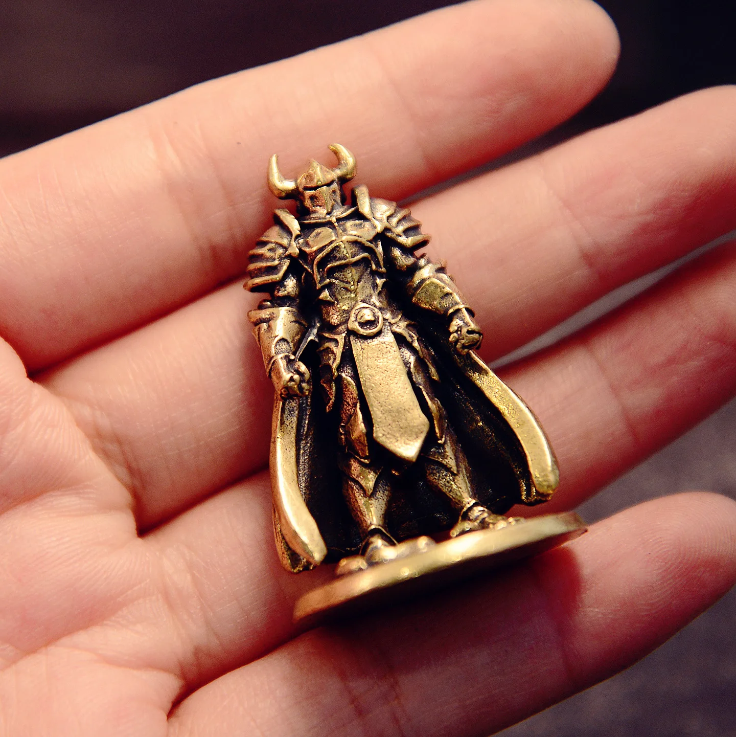 Vintage Brass Knight Mini Figurine Medieval Warrior Desk Decor Retro Armor Collectible Desktop Ornament Office Shelf Decoration - view 2