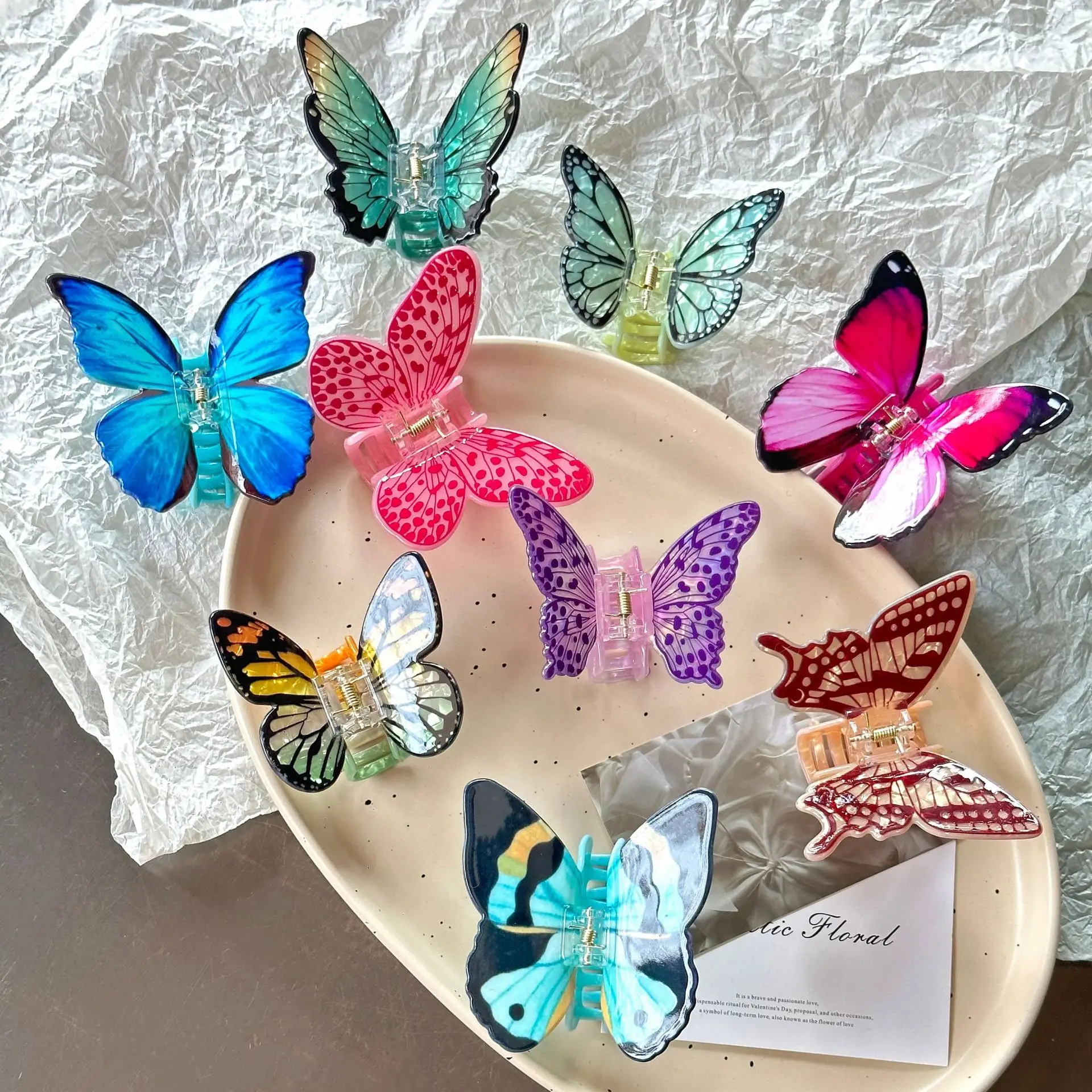 

Colorful Simulated Butterfly Acrylic Crab Hair Clip Claw For Women Girl Sweet 3D Shark Hairpin Hair Accessories Tool Gifts