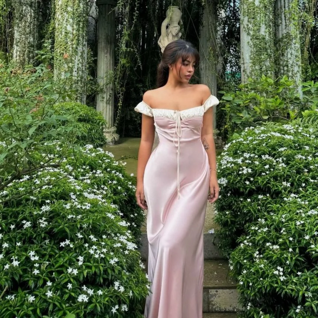 Französischer, tief ausgeschnittener, ausgehöhlter, würziger Minirock für Damen im Sommer, süßes, plissiertes, elegantes und modisches Partykleid mit Kordelzug und Schleife