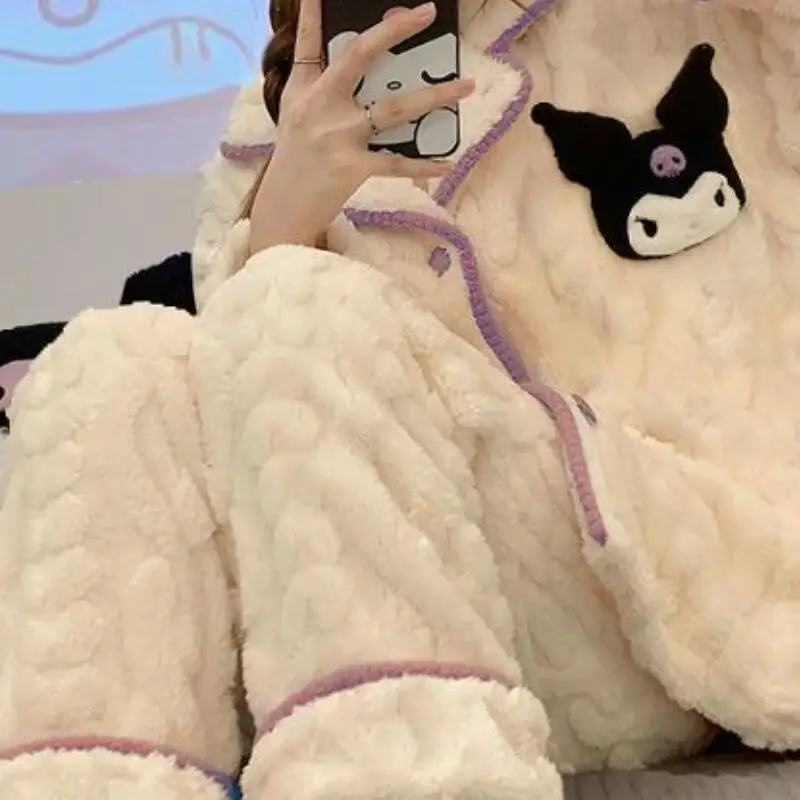 

Горячие аниме Kawaii Kuromi, женские пижамы, модная одежда для сна с героями мультфильмов, студенческие пижамные комплекты, зимняя плотная теплая одежда для сна в форме сердца для девочек