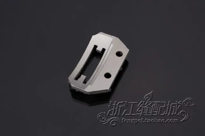 High-speed Sewing Machine Needle Plate : H26 Feed Dog Teeth