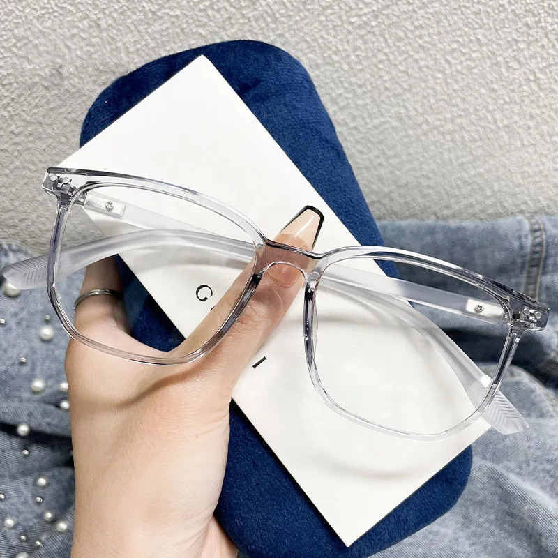 Korean Style Men's Glasses Square Shape TR90 Material Women's Eyeglass Frame High Quality TR90 Material Female Glass