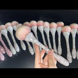 Handmade Luxury Glitter Rhinestones Makeup Brush Diamond Cosmetic Brush Powder Professional Fluffy Brush Makeup Kit For Women