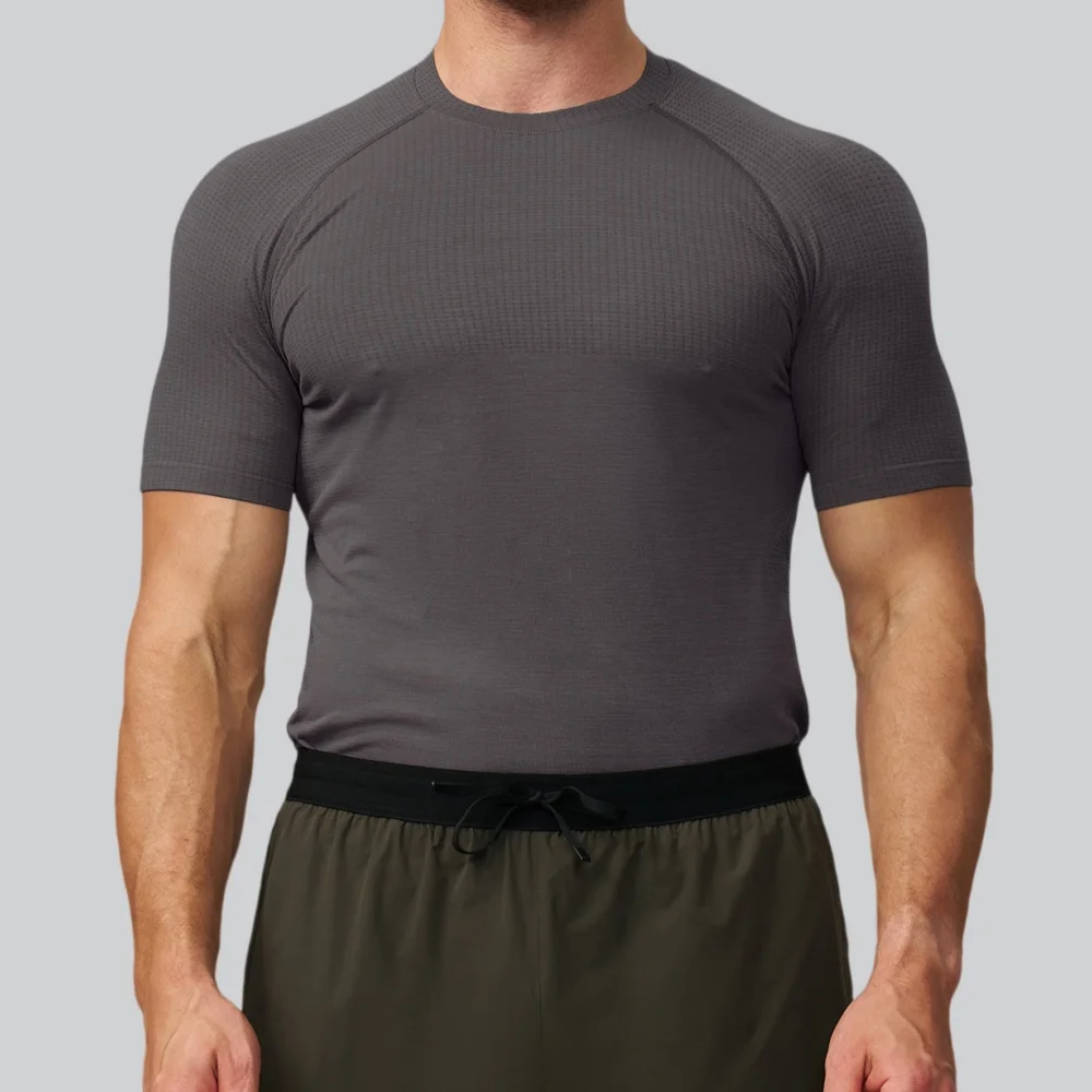 Men's Solid Color Sports T-shirt Gym Workout Quick Dry Short Sleeve Tee Seamless Breathable Man Running Sweatshirt Fitness Tops view 3
