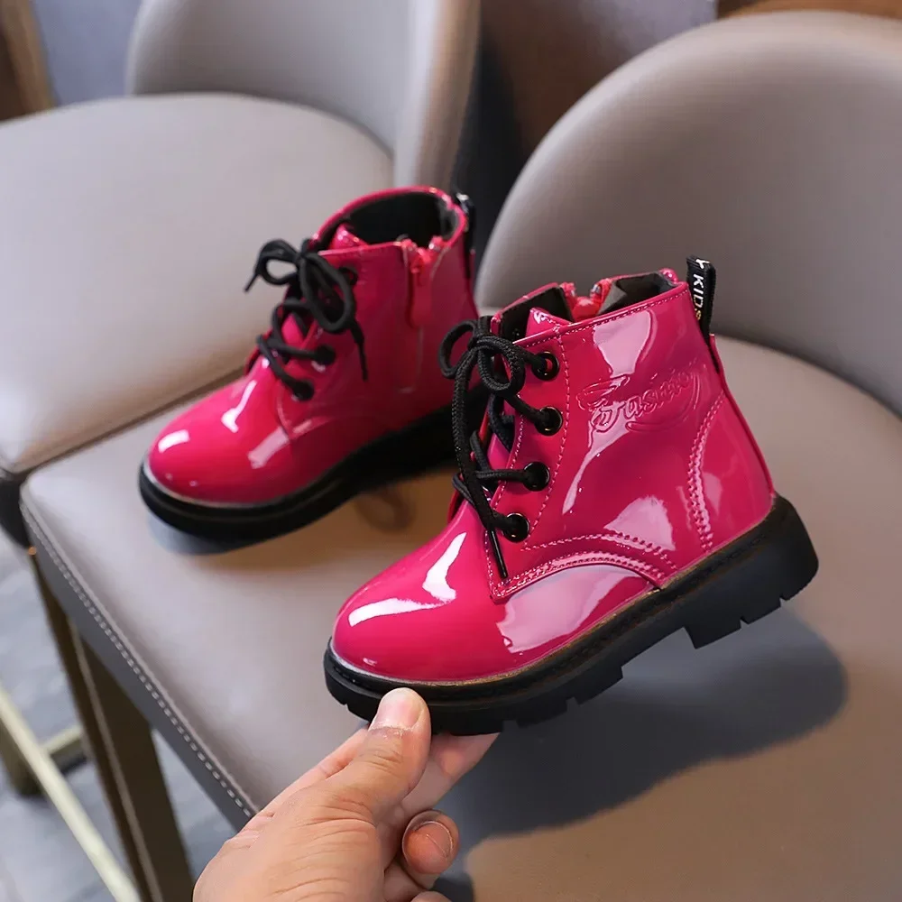 Botas curtas de couro com laca infantil, tênis feminino, sapatos de meninos, sapatos infantis, moda, primavera, outono, 2023