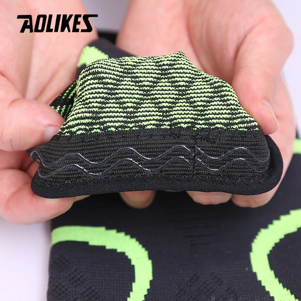 AOLIKES 1PCS Elbow Support Elastic Gym Sport Elbow Protective Pad Absorb Sweat Sport Basketball Arm Sleeve Elbow Brace