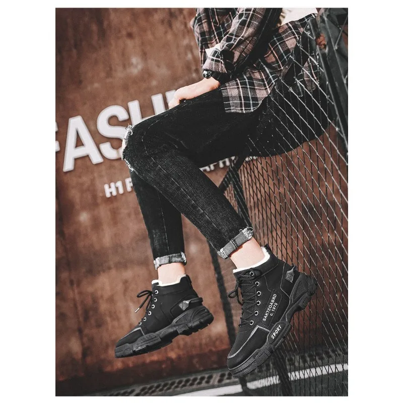 

New Boots Men Winter Fashion Plush Shoes Non Slip Ankle Boots Male Lace Up Warm Shoes Snow Boots Male Casual Outdoor Sneakers