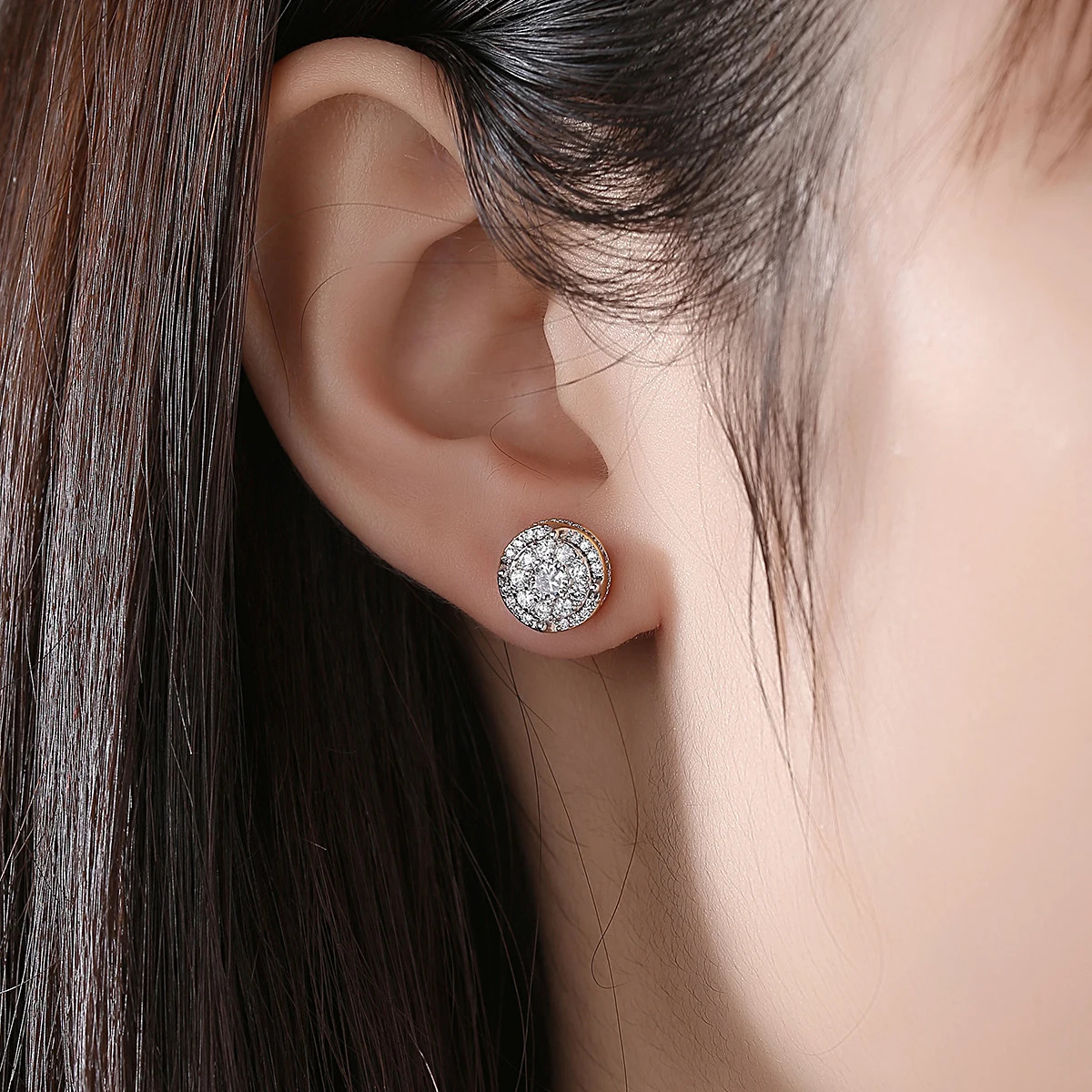 JINSE Micro Pave Bling Cubic Zircon Brand Studs Sparkling Black Personality Statement Earring for Woman Man Fashion Jewelry Gift