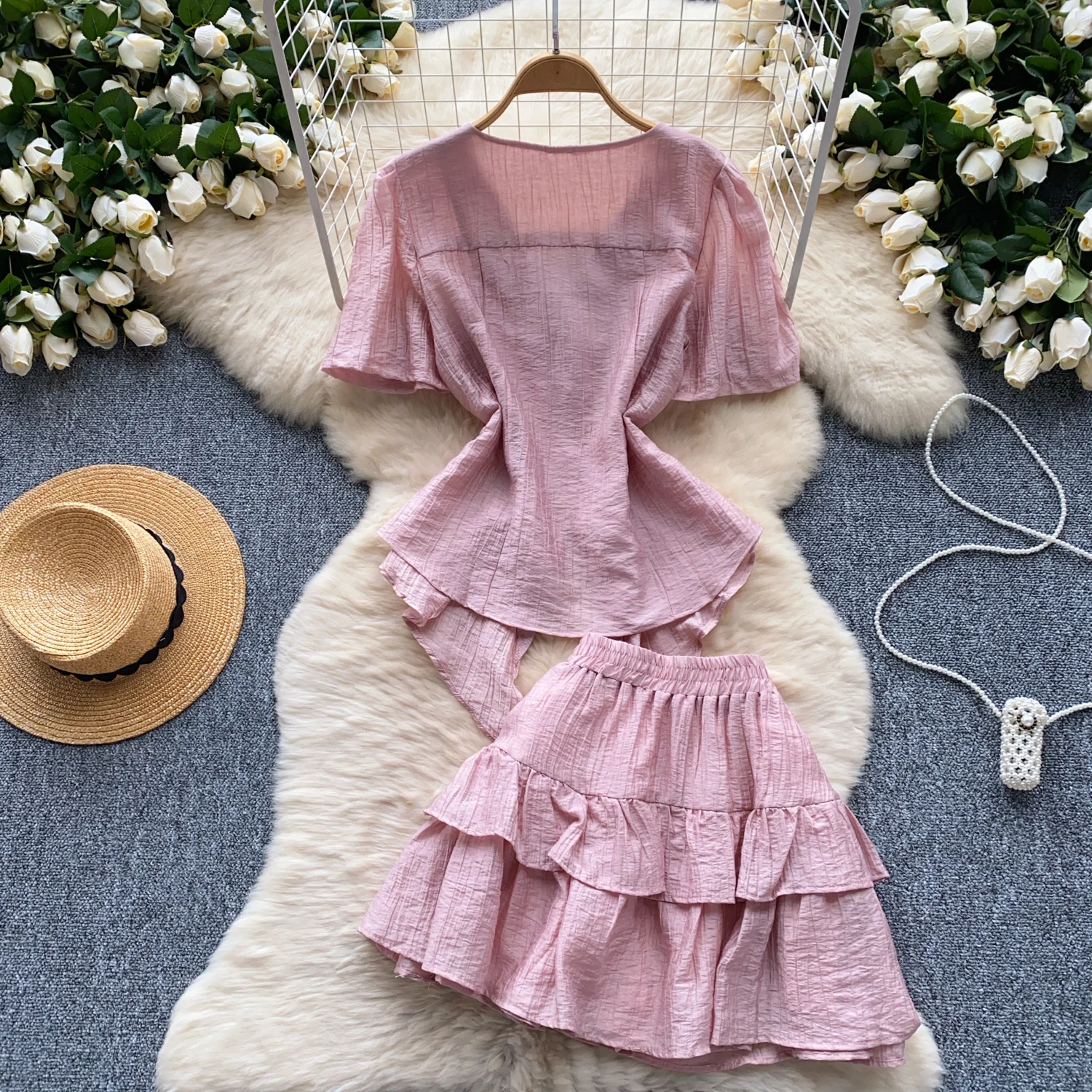 Summer Simple V-neck Two Piece Skirt Set Short Sleeved Shirt+High Waist Cake Mini Skirt Set for Women\'s Summer