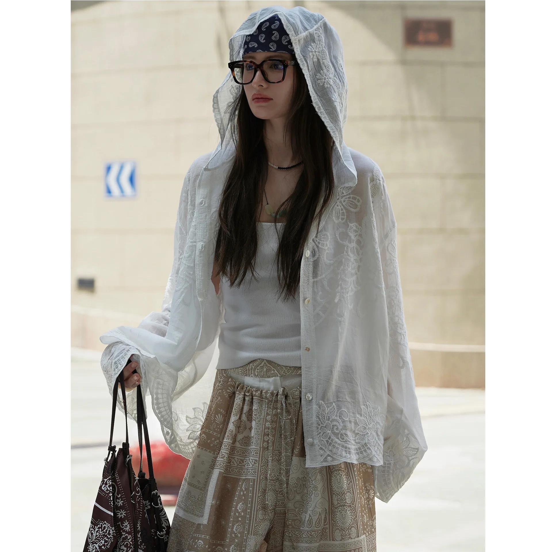 

Summer Elegant Hooded Lace Jacquard Sunscreen Shirt Lightweight Breathable Top For Women