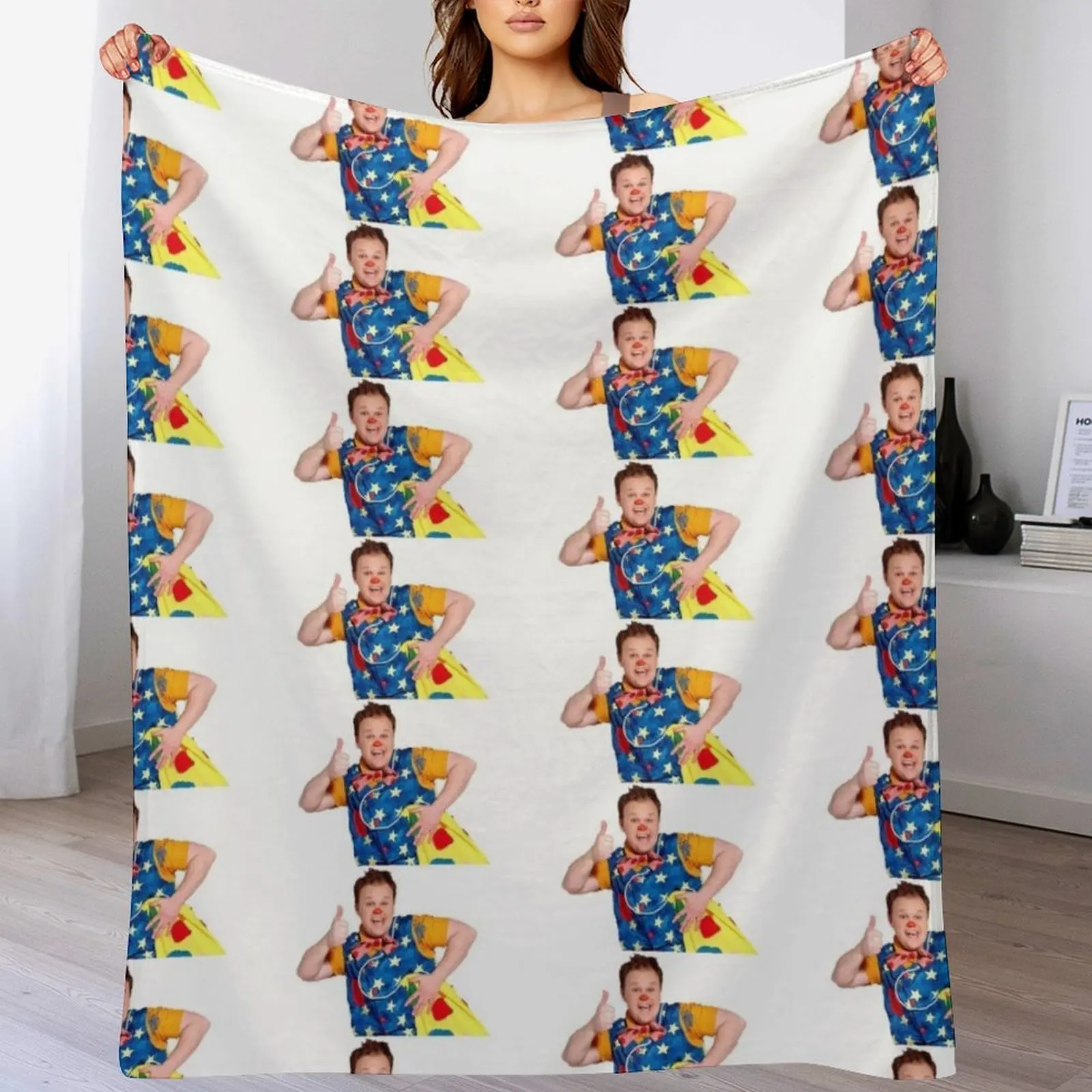 

Mr Tumble Throw Blanket Thin Sleeping Bag Thermal Cute Blankets