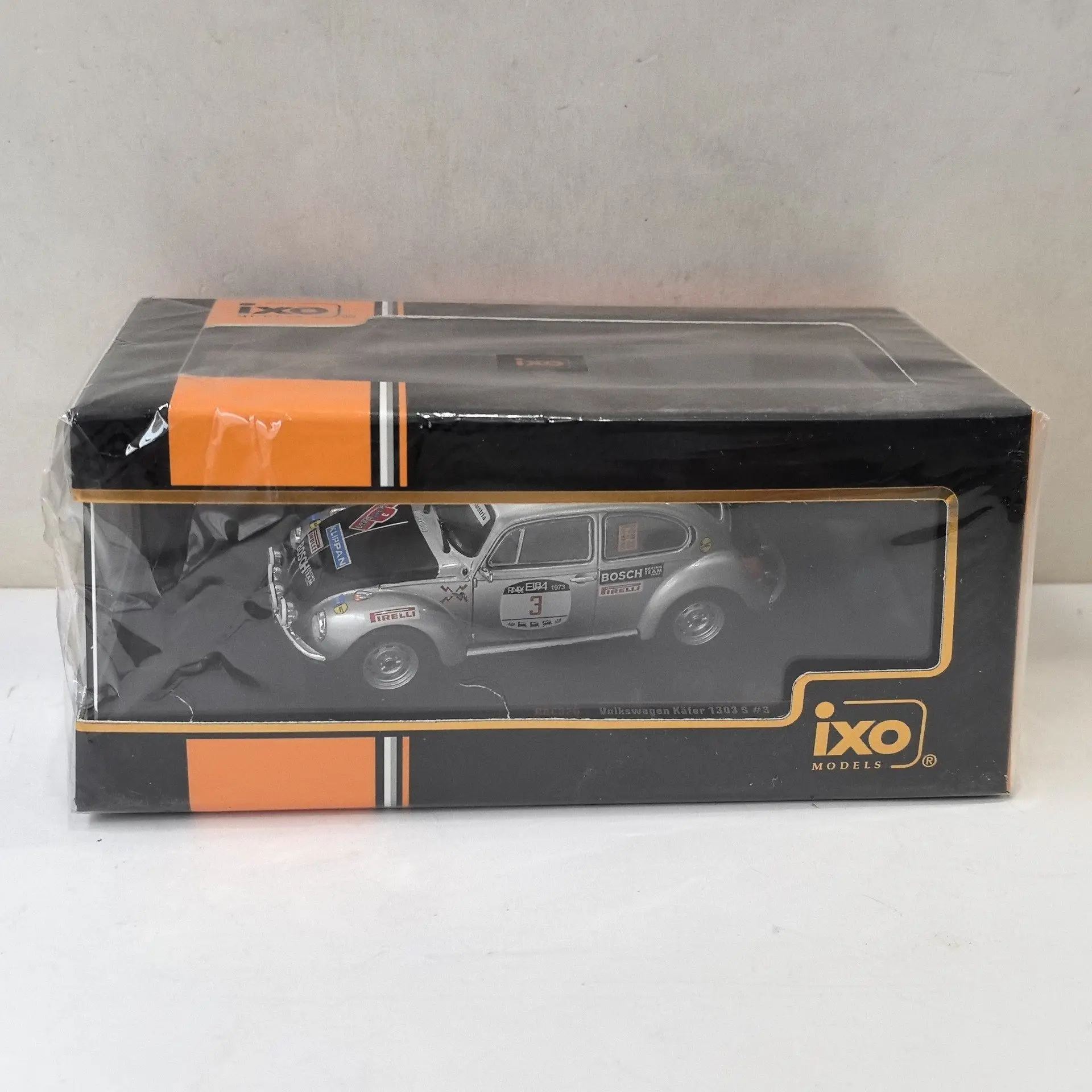 Diecast IXO Escala 1/43 VW KAFER 1303 S # 3 1973 VW Beetle Racing Car 4p Modelo de coche de aleación