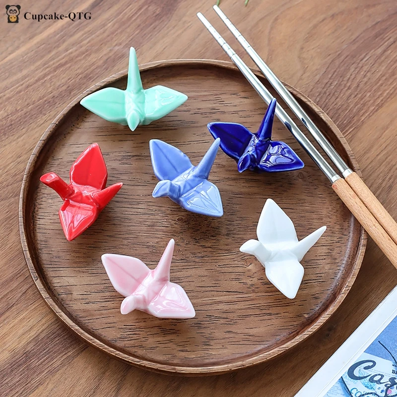 

1pc Cute Ceramic Paper Crane Chopstick Rest Small Ceramic Chopsticks Holder Stand Kitchen Supplies