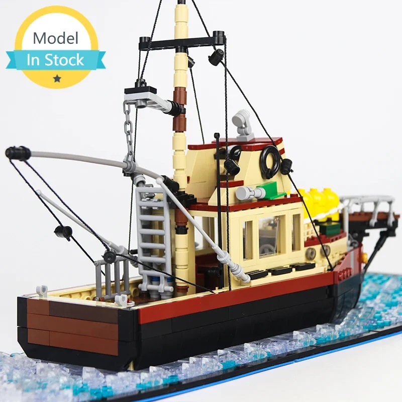 MOC-38659 The Orca Jaws Ship Model Building Blocks 1232PCS fai da te assemblare modello di barca regalo classico in mattoni per giocattoli per