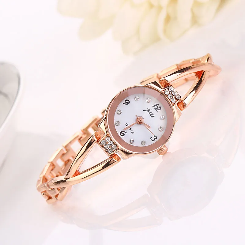 Mode Dames En Meisjes Armband Quartz Stalen Band Horloge Waterdicht Vrouwen Legering Horloge Hoge Kwaliteit Casual Sporthorloge