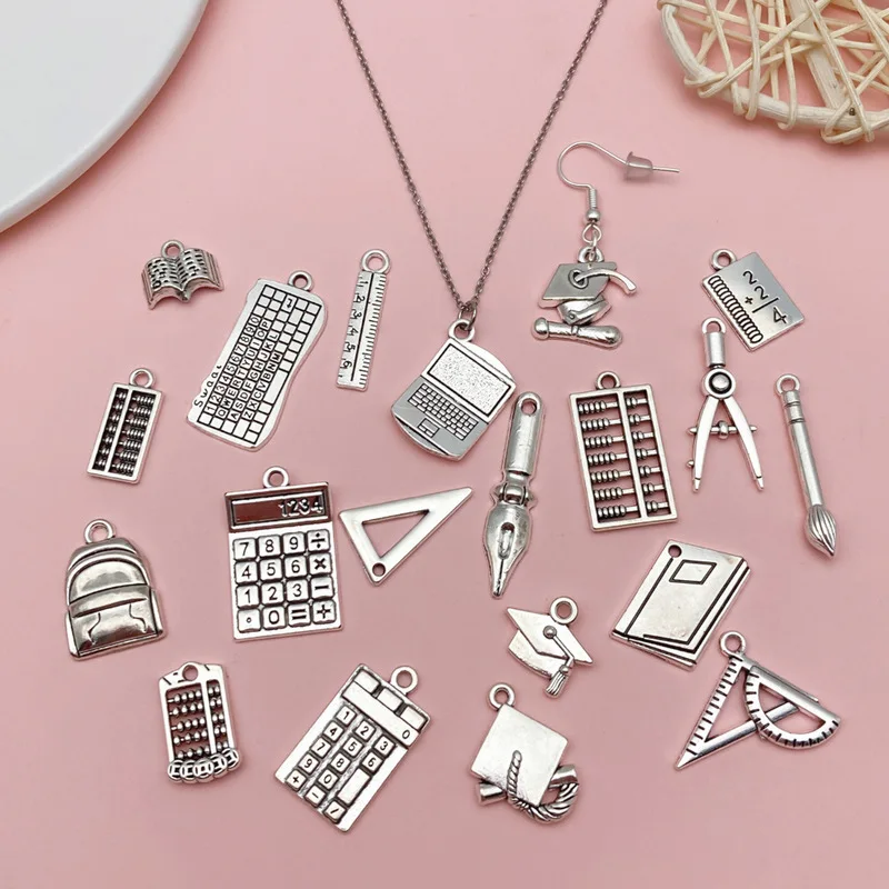 20Tibetan silver graduation and back-to-school season alloy jewelry accessories, creative simulated computer and compass pendant