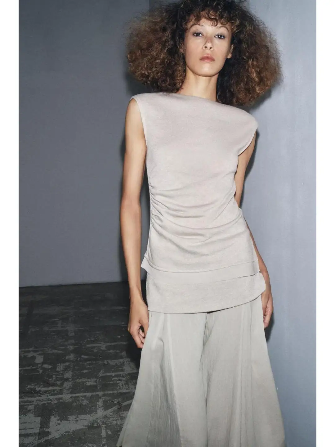 

Ранняя осень Vaion Sle, комплект из мягкого материала, плиссированная юбка и топ, женская модная повседневная одежда для детей от 8 до 25 лет