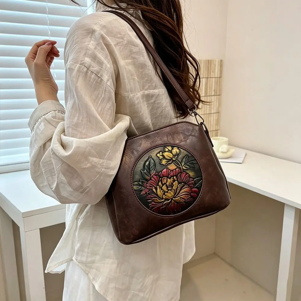 PU Women's Crossbody Bag Embossed Flowers Vintage Style Crossbody Bag Lightweight Ethnic Style Crossbody Shoulder Bag