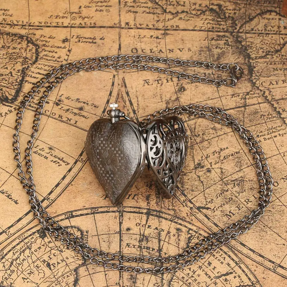 Vintage Black Love Heart Shaped Necklace Pocket Watch Women Quartz Movement Fashion Retro Pendant Chain Pocket Clock P76 P76