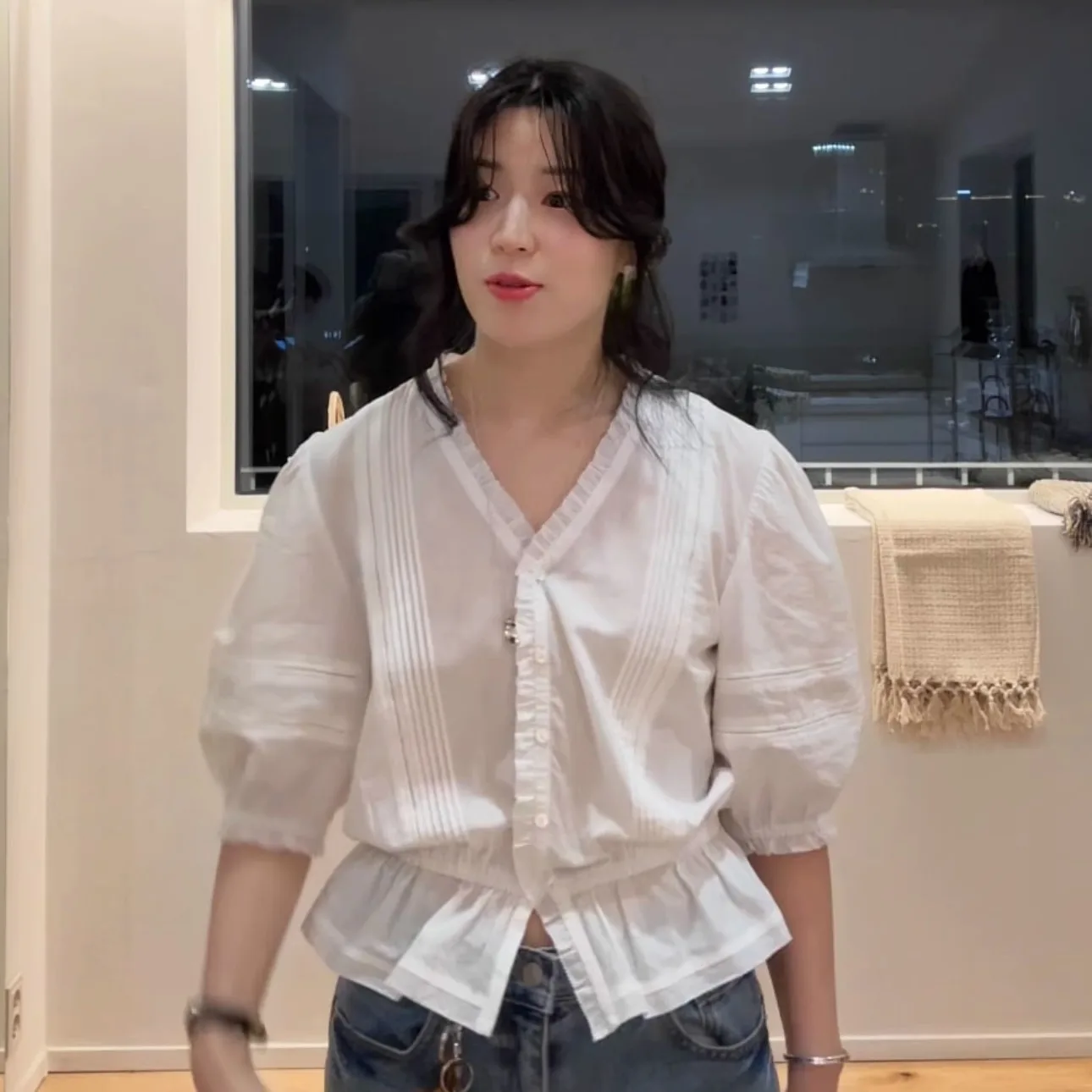 Sweet Fre Sle Button up V Ne Bubble Sve irt Baumwollmaterial Loose Fit UV-Schutz ort Sve Pure Color