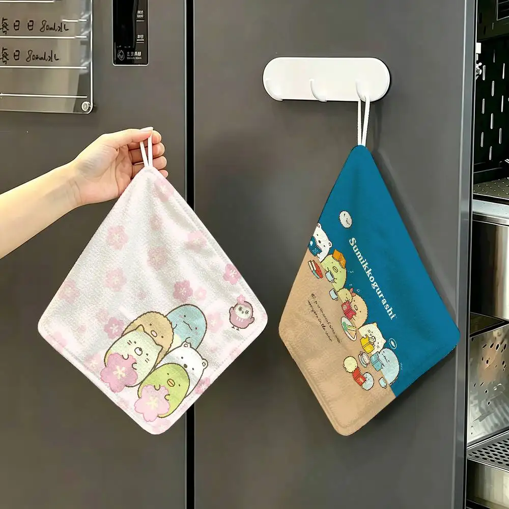 Cartoon Pink Sumikko Gurashi Hanging Kitchen Towel, Polyester Cotton Material, Wear Resistant Hand Wiping Towel for Home