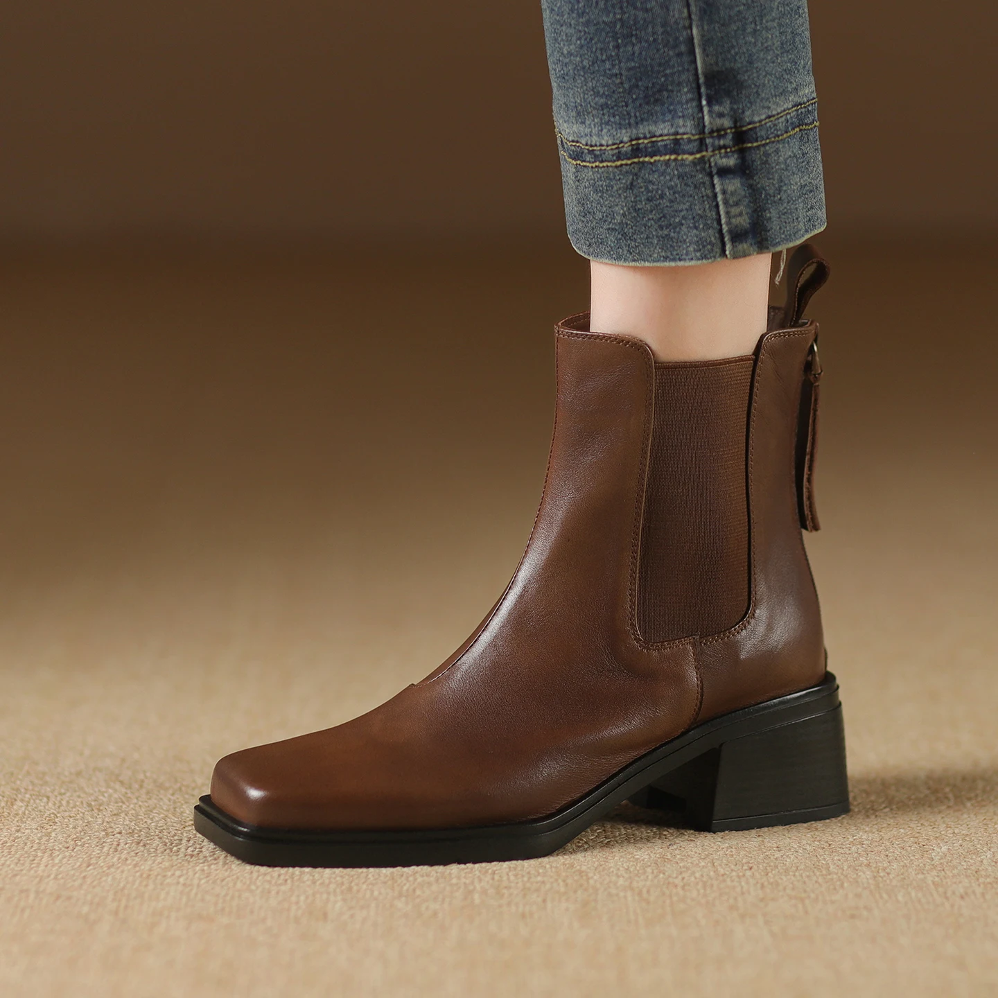 

2025 New Women Shoes Genuine Leather Zip Ankle Boots Thick High Heels Warm Autumn Winter Short Motorcycle Boots Elegant Boots