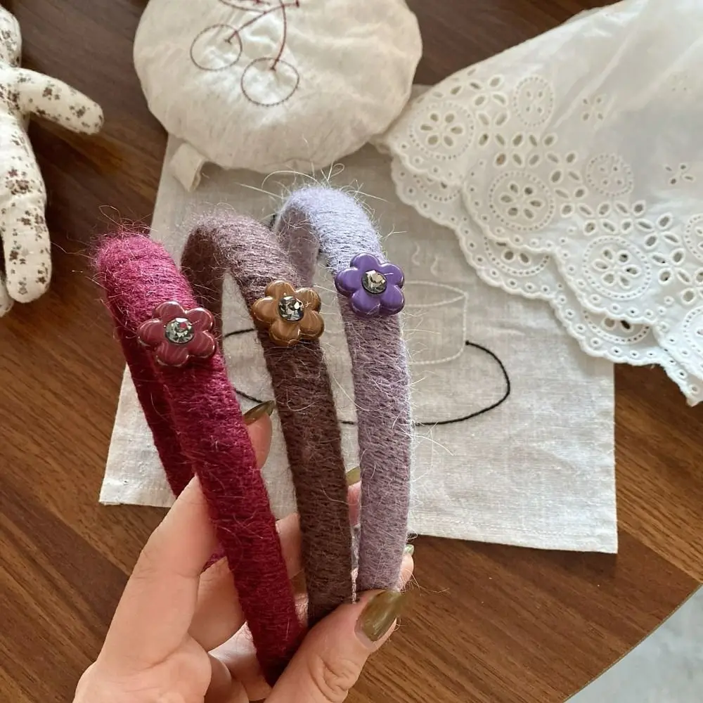 

Temperament Korean Style Retro Headband Vintage Non-Slip Flower Knitted Hair Band Exquisite Headwear Thin Edge Hairband Women