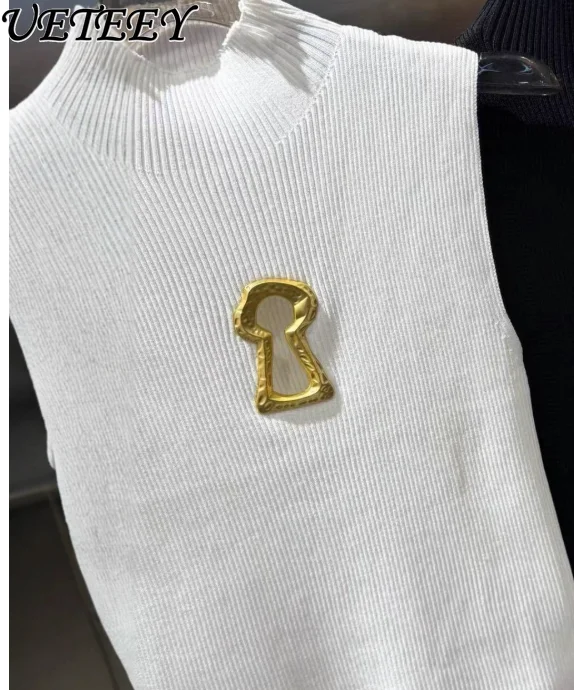 

Осенний новый французский ретро-металлический декор с пряжкой, облегающий универсальный вязаный жилет, женский эластичный облегающий черно-белый свитер, жилет