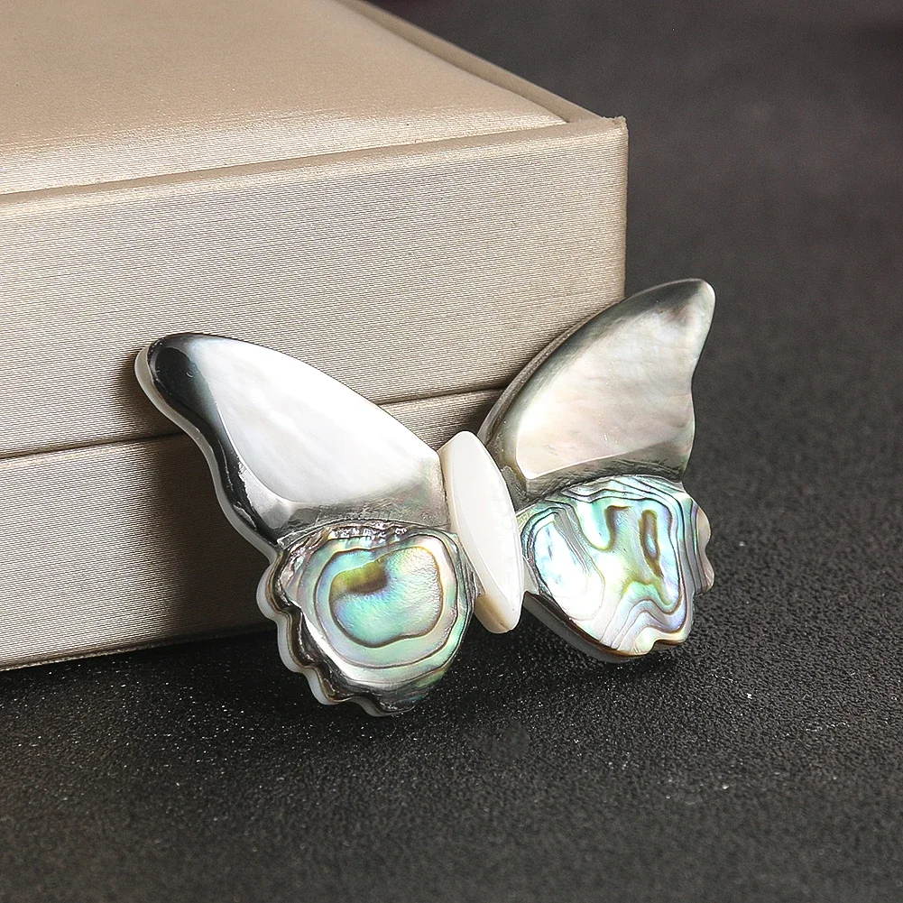 

1PC Natural Color Shell Splicing Butterfly Brooch Home Decor Girls Clothing Decorative Badge Accessories Artifact Shooting Props