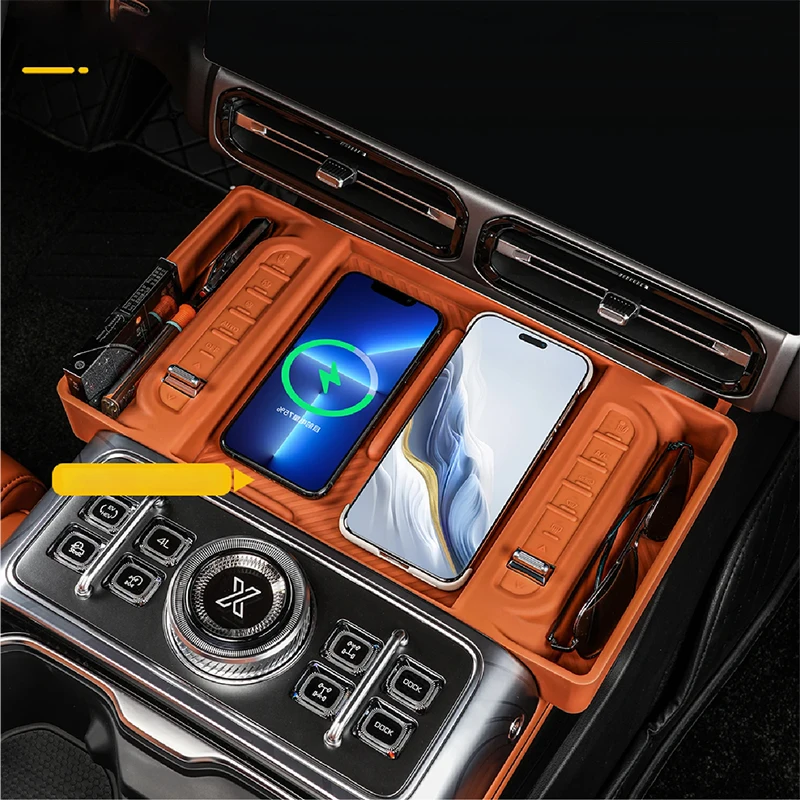 JETOUR G700 Wireless Charging Silicone Mat