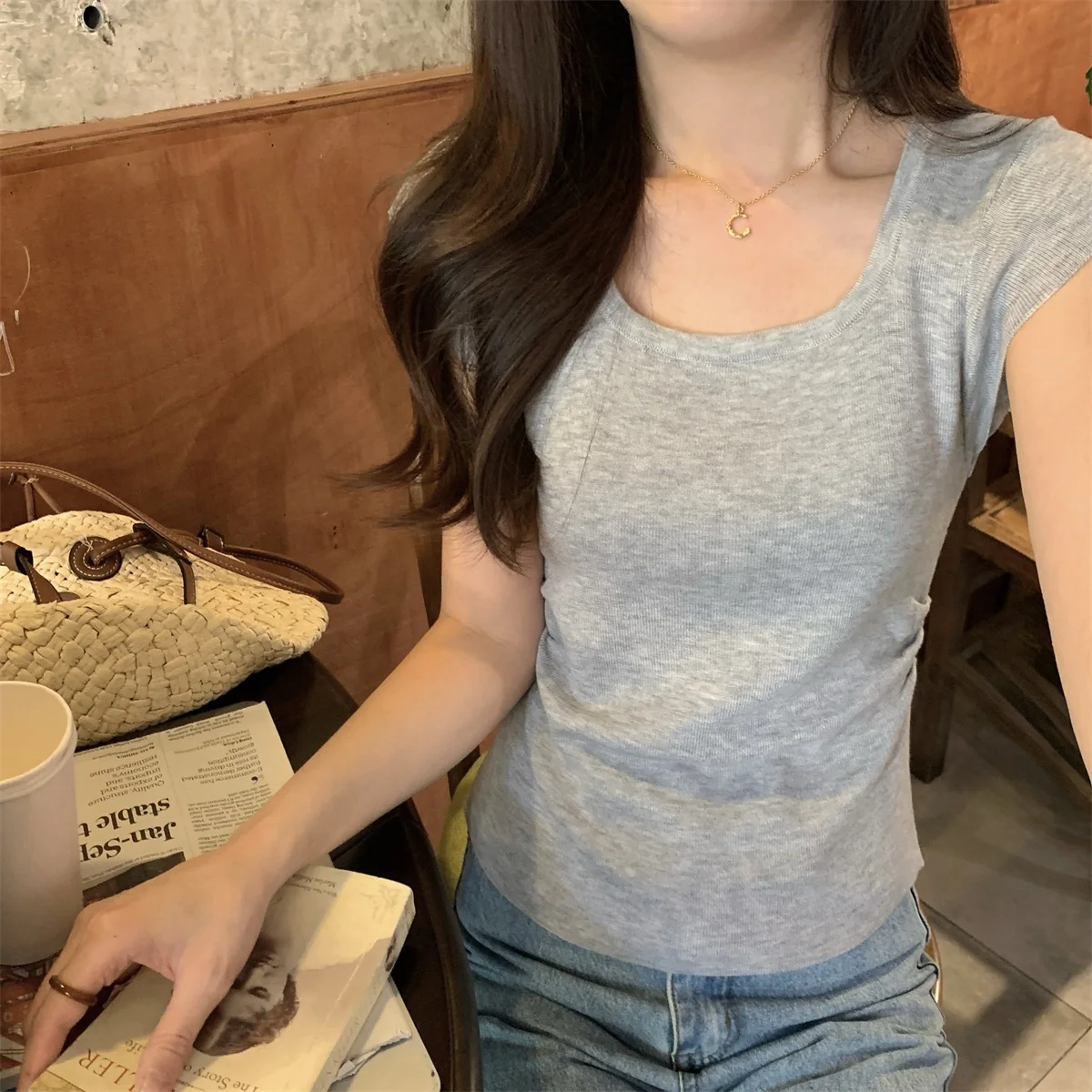 

Korean Style Chic Summer Fashion Casual Versatile Square Collar Slim Fit Pleated Slimming Knitwear Short Sleeve Top Women