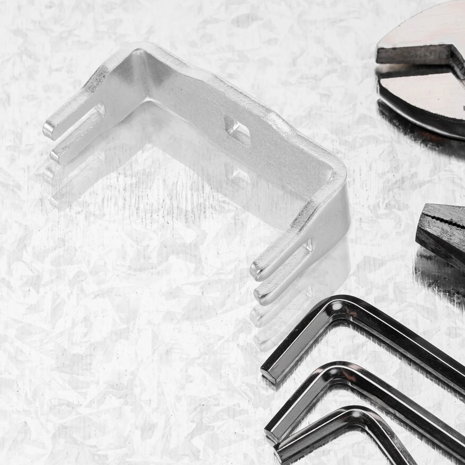 

Machine Filter Wrench Oil Filter Tool Strap Wrench Heavy Duty Compact Durable Metal Easy Motorcycle