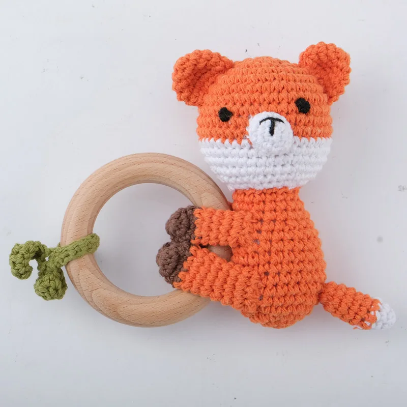 1pc BPA Free DIY Crochet Elk Fox Bee Baby Teether Wooden Teether Ring Rattle Newborn Teething Nursing Soother Molar Educational