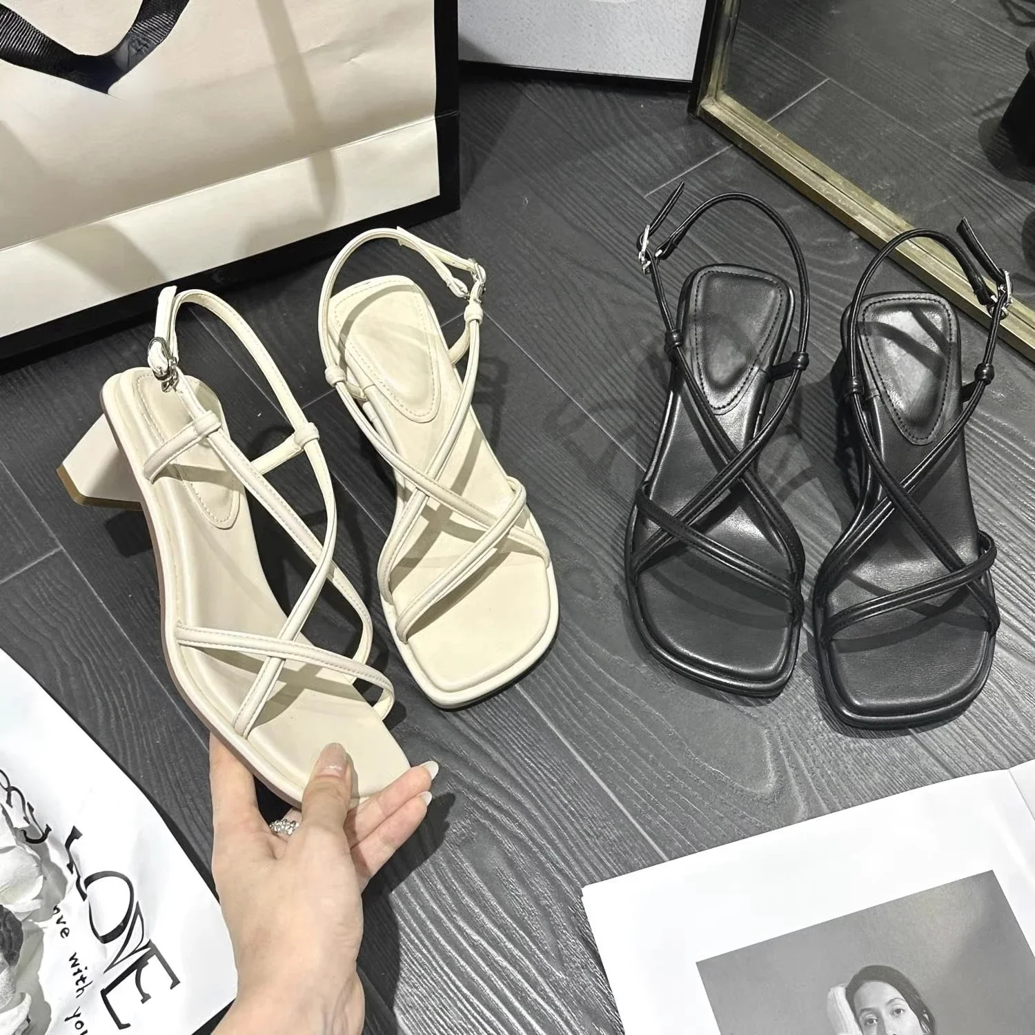 Hot New Women Versatile Fishbone Sandal Summer Luxury 3cm 5cm Girl High Heel Sandals Halved Belt Cute Sweet Simple