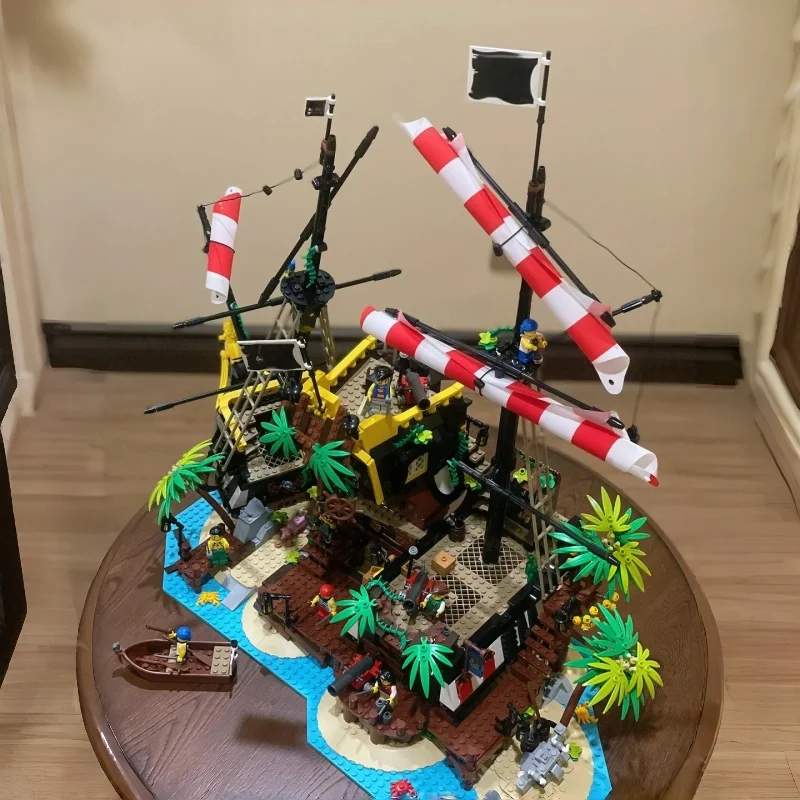 2545 Uds. Piratas de la Bahía Barracuda bloques de construcción buque de guerra Swordfish Bay ladrillo juguete chico regalo para adultos