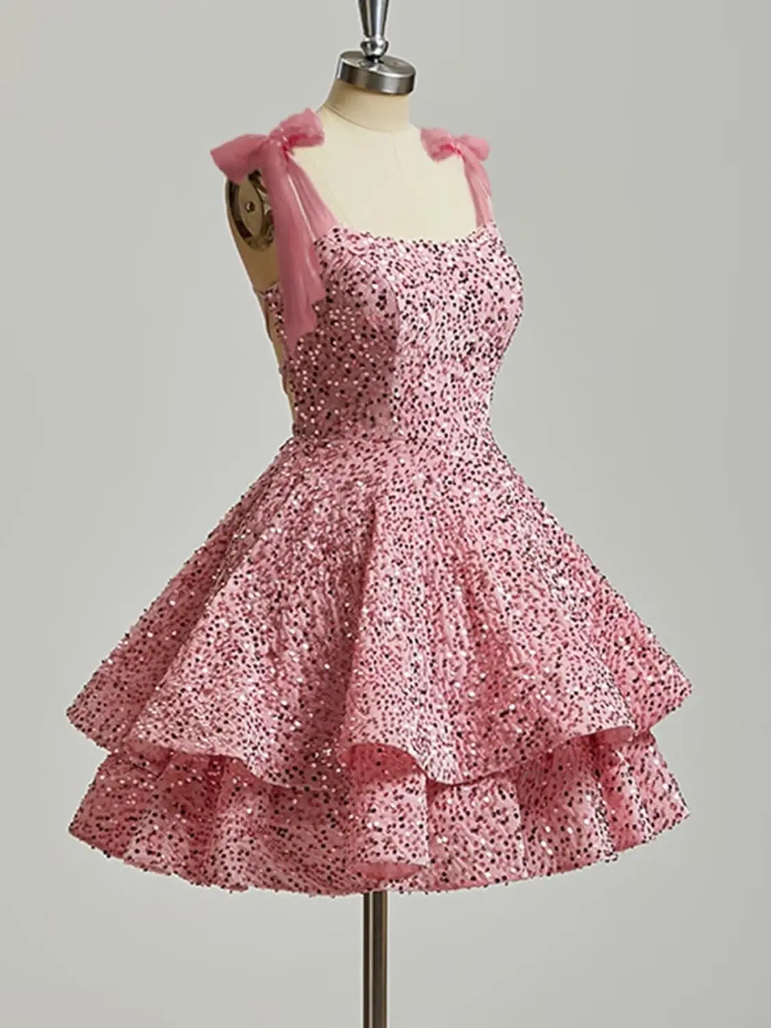 فساتين HOCO قصيرة بترتر متدرج 2025 مع فيونكة لحفلات العودة للوطن للمراهقين فساتين لحفلات الكوكتيل سباركلي #3