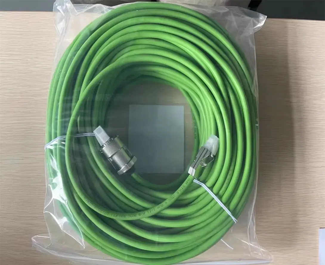 

Совершенно новый 6FX8002-2DC10-1CF0 6FX8002-2DC10-1BA0 6FX8002-2DC10-1EF0. Гарантия один год.