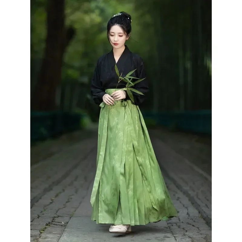 Setelan baju Hanfu Cina tradisional yang ditingkatkan untuk wanita gaun Jacquard Hanfu daun bambu Satin kerah silang elegan musim gugur