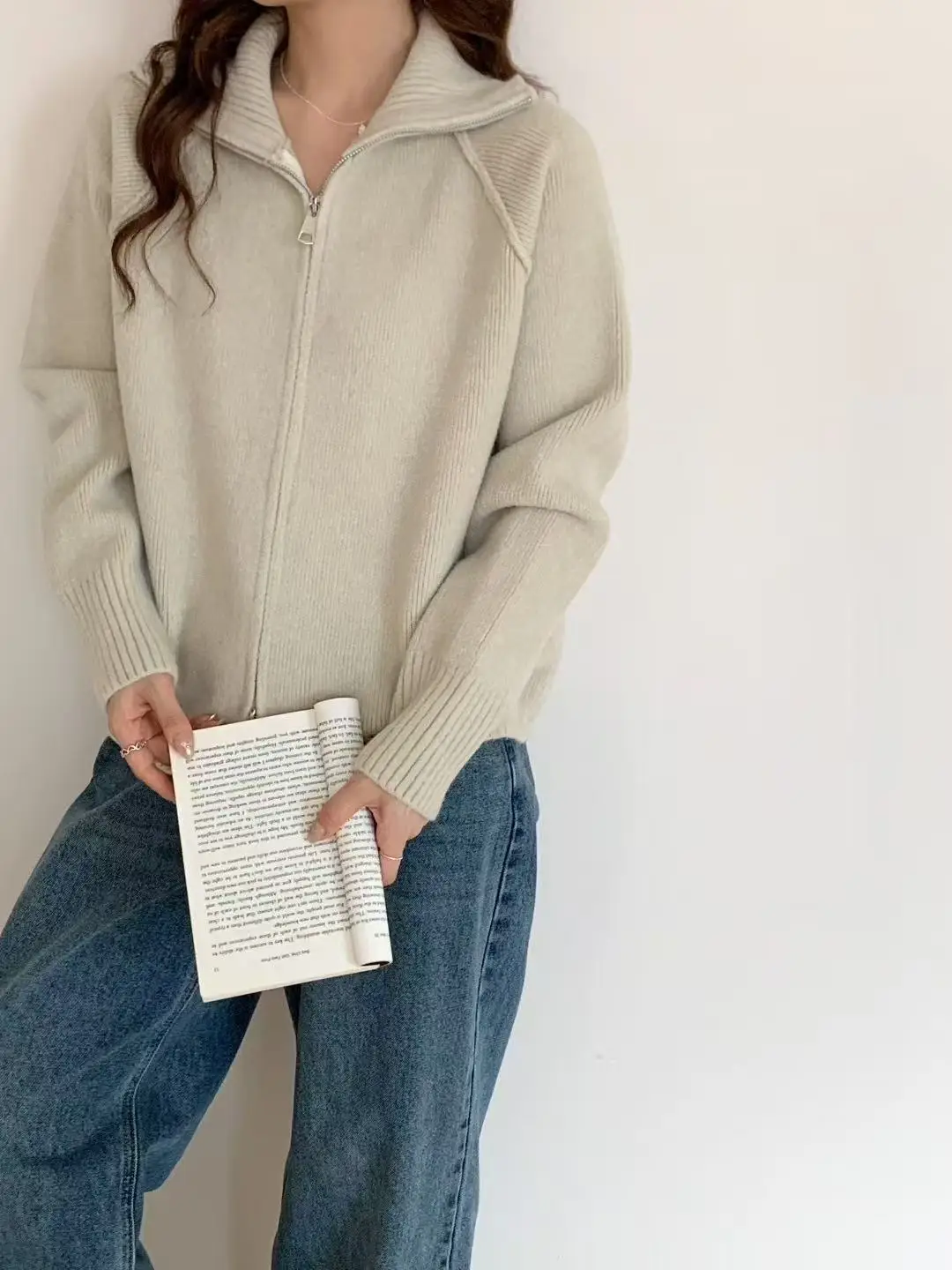 

Корейский вязаный открытый кардиган с воротником-стойкой и двойной молнией, женский свободный свитер Jaet, модный ранний осенний...